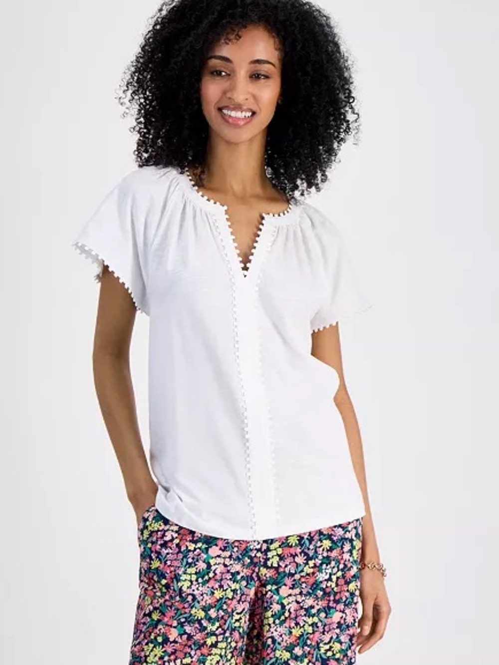 Tommy Hilfiger White V-Neck Bubble-Trim Short Sleeve Top, Women’s Size Small